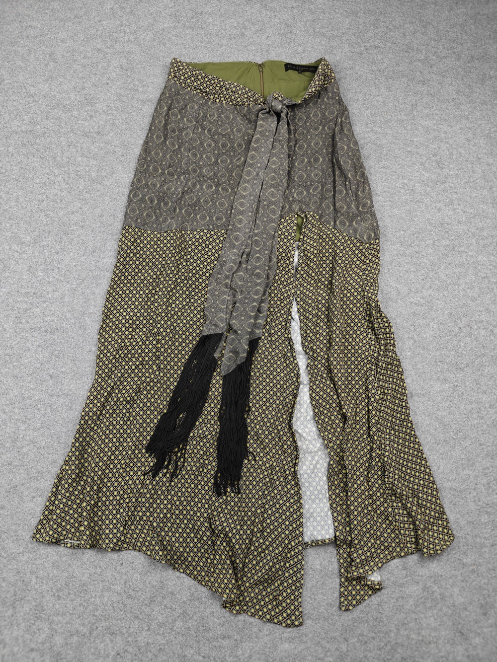 House Of Harlow 1960 Skirt Womens Medium Green Maxi Lined Tasseled Geometric